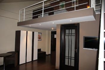 Abc Hotel