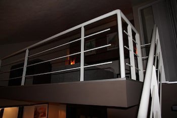 Abc Hotel