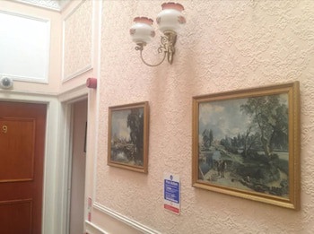 Adelphi Hotel