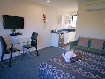 Aston Court Motel Blenheim