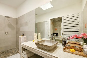 Bali Cosy Villas Seminyak For Adults Only