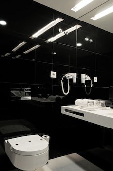 Open Village Sports Hotel & Spa Club
