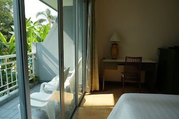 Baan Suksiri Hotel