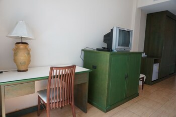 Baan Suksiri Hotel