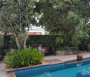 Baan Suksiri Hotel
