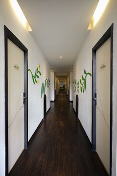 Arbor Biz Hotel