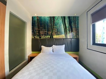 Arbor Biz Hotel