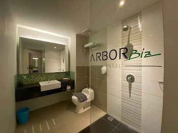 Arbor Biz Hotel