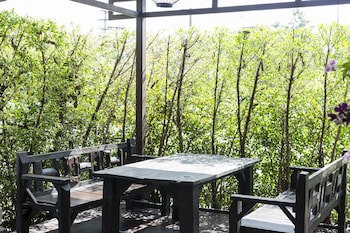 Asia Hotels Group - Poonpetch Chiangmai