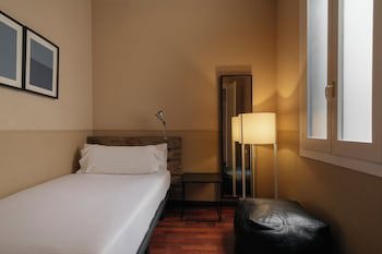 Barcelona Apartment Val