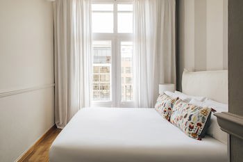 Barcelona Apartment Val