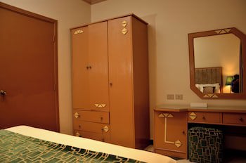 Dive Inn Resort