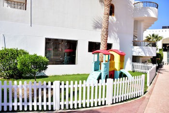 Dive Inn Resort