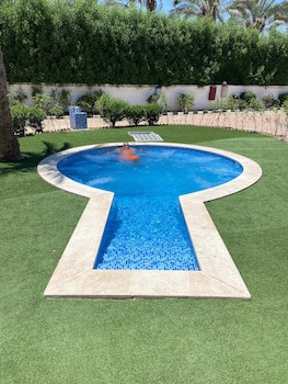 Dive Inn Resort