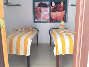 Dive Inn Resort