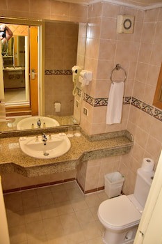Dive Inn Resort