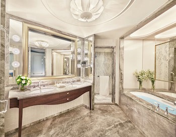 Mandarin Oriental, Taipei