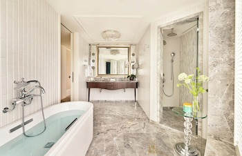 Mandarin Oriental, Taipei