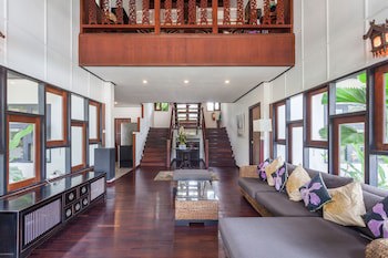 Kamala Beach Estate