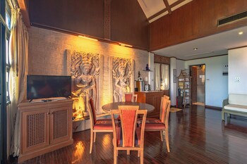 Kamala Beach Estate