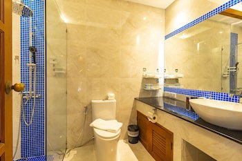 Kamala Beach Estate