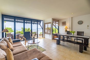 Kamala Beach Estate