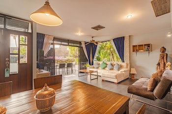 Kamala Beach Estate