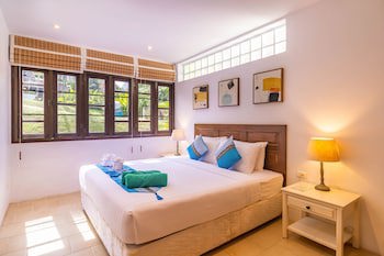 Kamala Beach Estate