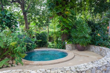 Kamala Beach Estate