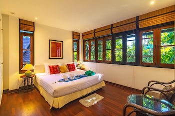 Kamala Beach Estate