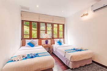 Kamala Beach Estate
