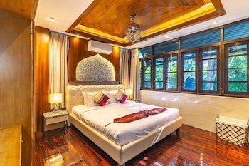 Kamala Beach Estate