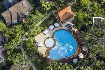 Kamala Beach Estate