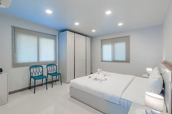 Kamala Beach Estate