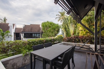 Kamala Beach Estate