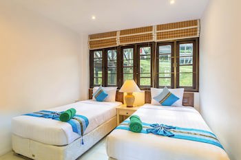 Kamala Beach Estate