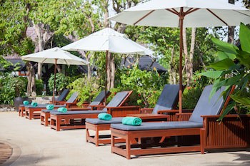 Kamala Beach Estate