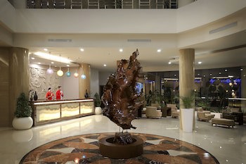Cavinton Hotel Malioboro Yogyakarta By Tritama Hospitality