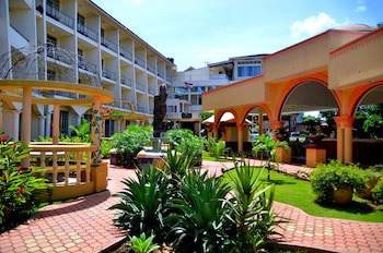 Fairway Hotel & Spa