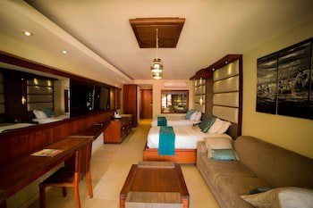 Fairway Hotel & Spa