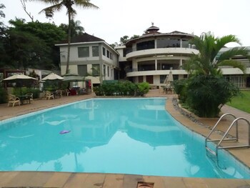 Fairway Hotel & Spa