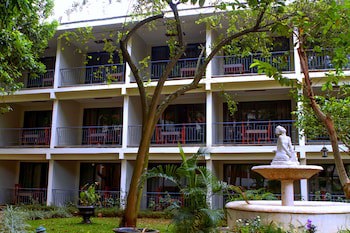 Fairway Hotel & Spa