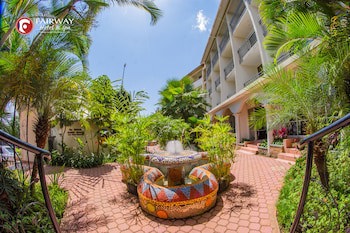 Fairway Hotel & Spa