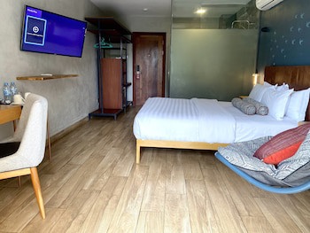 Fairway Hotel & Spa