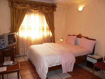 Azam Hotel