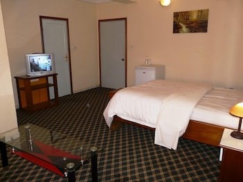 Azam Hotel