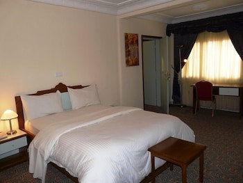 Azam Hotel