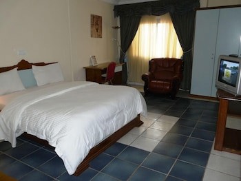Azam Hotel