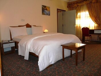 Azam Hotel