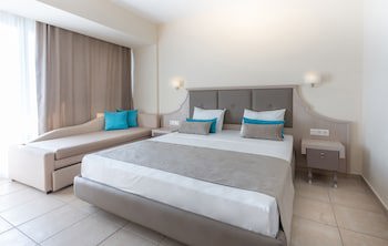 Cronwell Platamon Resort galeri fotoğrafı